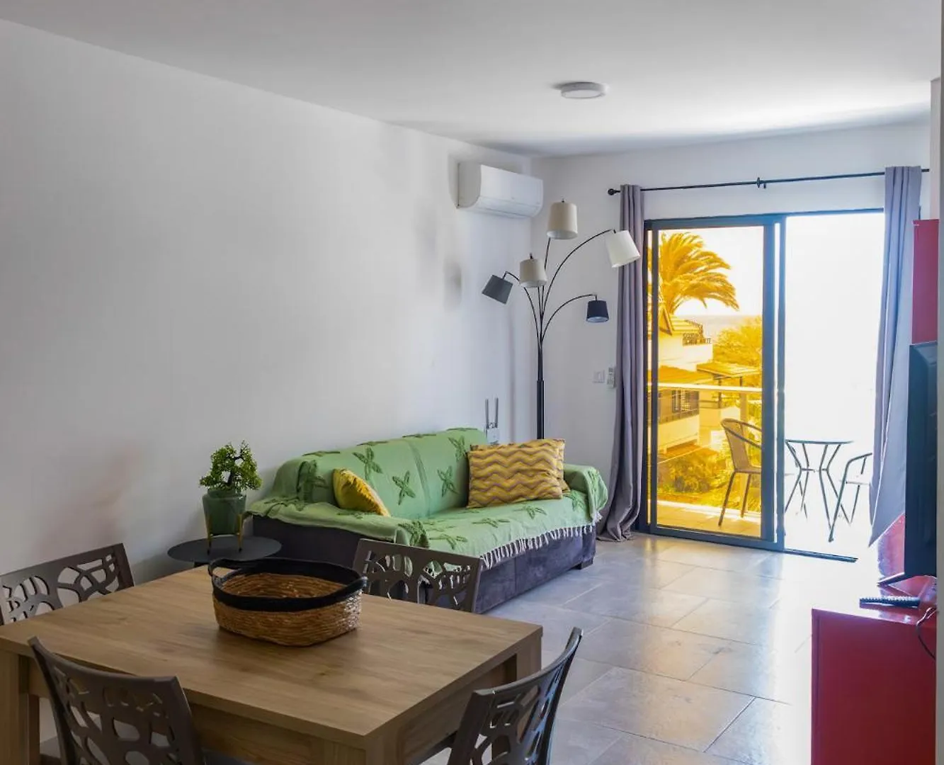 Ocean View Luxury Apartment Santa Maria